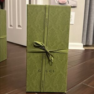 Gucci Olive Green Embossed Logo Box